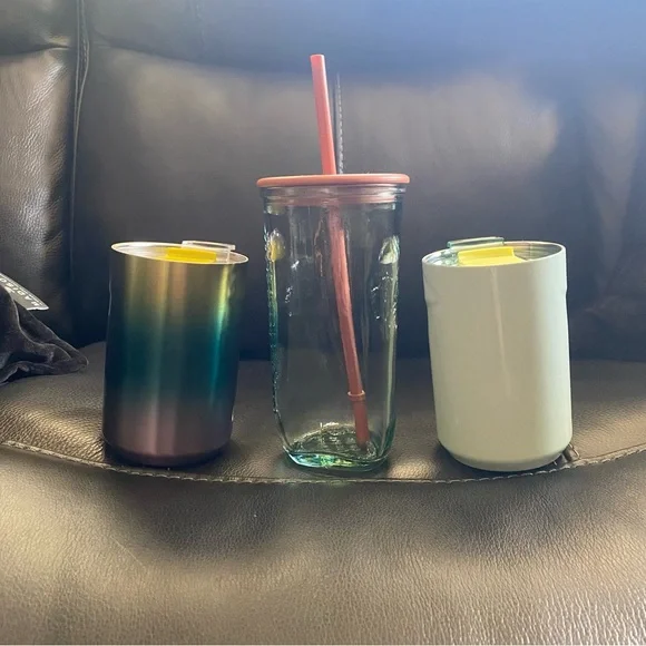 Starbucks tumblers- bundle of 3 - Picture 4 of 12